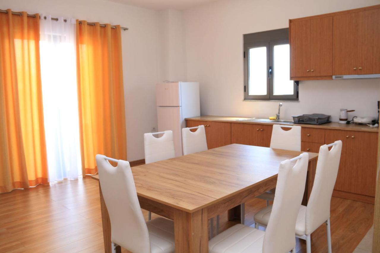 Brana Apartments Sarande Exterior photo